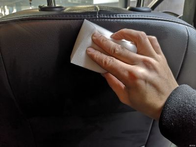 愛車清洗篇(一)之皮革清洗養(yǎng)護(hù)作業(yè)